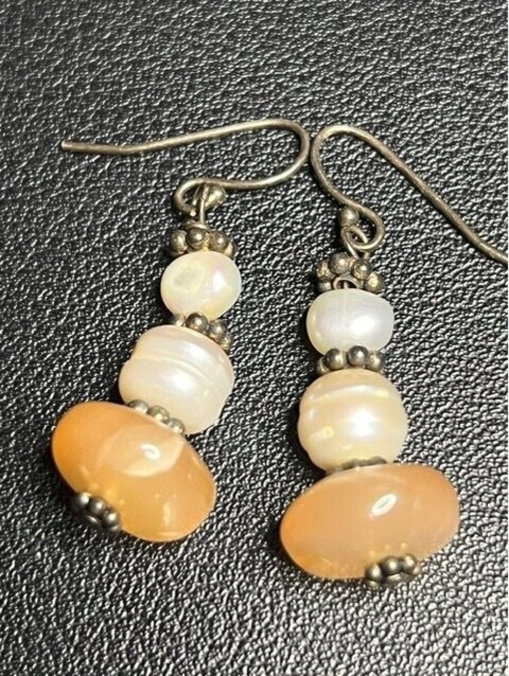 B6994 VTG Sterling Silver Dangle Earrings 1.5" Freshwater Pearl Peach Moonstone